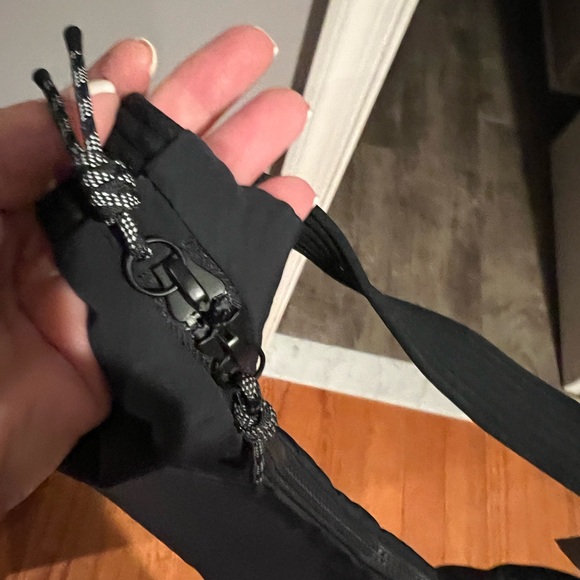 Lululemon Athletica Black Hobo Bag - Picture 7 of 10